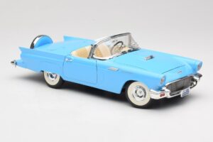 Ford Thunderbird Cabriolet Blu Road Signature 1:18 92358 Pressofusione — immagine 6 di 8