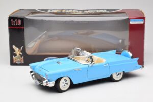 Ford Thunderbird Cabriolet Blu Road Signature 1:18 92358 Pressofusione — immagine 8 di 8