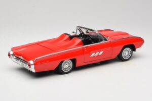 Ford Thunderbird Cabriolet Rosso Anson 1:18 30334 Pressofusione — immagine 3 di 8
