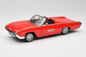 Ford Thunderbird Cabriolet Rosso Anson 1:18 30334 Pressofusione