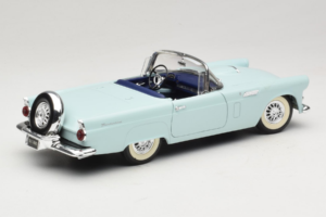Ford Thunderbird Verde Revell 1:18 8804-G1 Pressofusione — immagine 3 di 8
