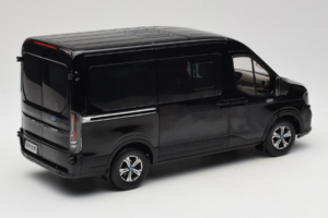 Ford Transit Nero JMC 1:18 SHRV363CM02JP Pressofusione — immagine 3 di 8