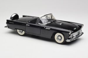 Ford Thunderbird Cabriolet Nero Revell 1:18 8818-M1 Pressofusione — immagine 6 di 8