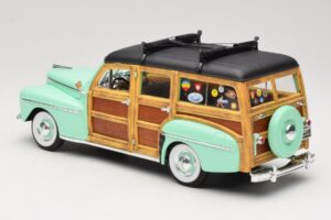 Ford Woody Panel Wagon Verde Menta Road Signature 1:18 20028 Pressofusione — immagine 7 di 8
