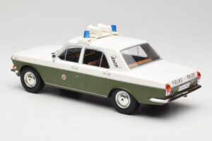 GAZ Volga GAZ-24 Polizia MCG 1:18 MCG18015 Pressofusione — immagine 5 di 6