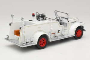 GMC Autopompa Bianco Road Signature 1:18 20068 Pressofusione — immagine 3 di 9