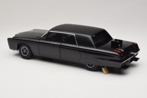 Chrysler Imperial Black Beauty Green Hornet TV Series AUTOart 1:18 71546 Pressofusione — immagine 7 di 8
