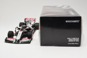 Haas VF-20 #8 R. Grosjean Bahrain GP 2020 Minichamps 1:18 110201508 Pressofusione — immagine 6 di 6