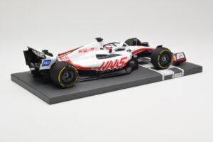 Haas VF-22 #20 K. Magnussen British GP 2022 Minichamps 1:18 117221020 Pressofusione — immagine 3 di 6
