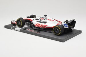 Haas VF-22 #20 K. Magnussen British GP 2022 Minichamps 1:18 117221020 Pressofusione — immagine 5 di 6