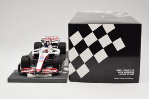 Haas VF-22 #20 K. Magnussen British GP 2022 Minichamps 1:18 117221020 Pressofusione — immagine 6 di 6