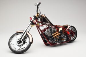Harley-Davidson West Coast Choppers Diablo Soft Tail Oro Rosso Minichamps 1:5 Harley-Davidson West Coast Choppers Diablo Soft Tail Oro Rosso Minichamps 1:5 JJ04-05-03 Pressofusione