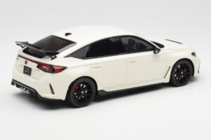 Honda Civic Type R FL5 Championship Bianco Otto 1:18 OT1056 Resina — immagine 2 di 6
