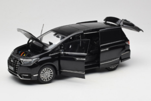 Honda Elysion Blu Scuro OEM 1:18 26701 Pressofusione — immagine 2 di 8
