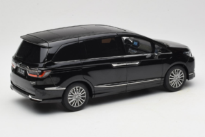 Honda Elysion Blu Scuro OEM 1:18 26701 Pressofusione — immagine 3 di 8