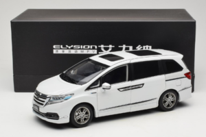 Honda Elysion Bianco OEM 1:18 430056 Pressofusione — immagine 8 di 8