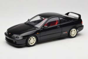Honda Integra Type R DC2 Pre-Facelift Flamenco Black Pearl MotorHelix 1:18 M85203 Pressofusione