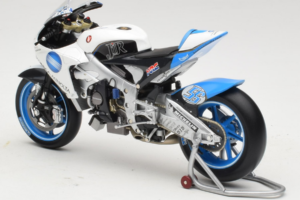 Honda RC212V #56 S. Nakano Konica Minolta Honda MotoGP 2007 Minichamps 1:18 112071056 Pressofusione — immagine 5 di 6