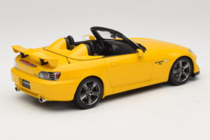 Honda S2000 AP2 CR New Indy Yellow Pearl Otto 1:18 OT1231 Resina — immagine 2 di 6