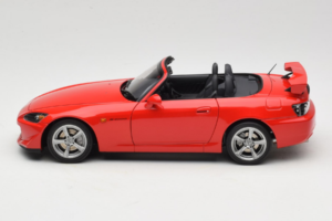 Honda S2000 AP2 Type S New Formula Red MotorHelix 1:18 M85112 Pressofusione — immagine 5 di 9
