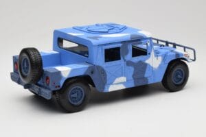 Hummer H1 Humvee Blu & Bianco Motormax 1:18 73157 Pressofusione — immagine 3 di 8