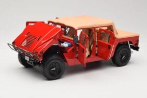 Hummer H1 Soft Top Rosso Exoto 1:18 01805 Pressofusione — immagine 2 di 8