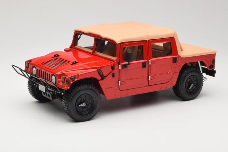 Hummer H1 Soft Top Rosso Exoto 1:18 01805 Pressofusione