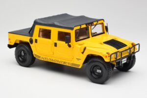 Hummer H1 Soft Top Giallo Maisto 1:18 56041 Pressofusione — immagine 6 di 8