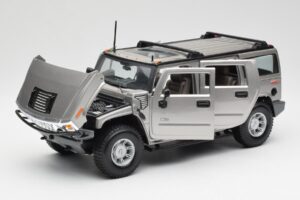 Hummer H2 Argento Maisto 1:18 7449569 Pressofusione — immagine 2 di 8
