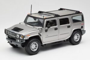 Hummer H2 Argento Maisto 1:18 7449569 Pressofusione