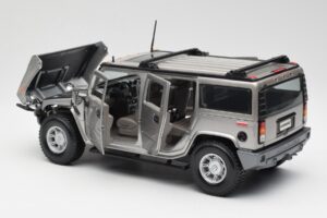 Hummer H2 Argento Maisto 1:18 7449569 Pressofusione — immagine 5 di 8