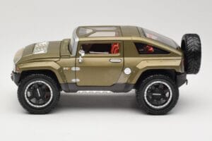 Hummer HX Concept Verde Maisto 1:18 36171 Pressofusione — immagine 4 di 8