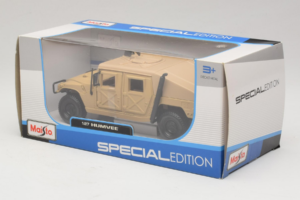 AM General Humvee Military Maisto 1:27 31974 Pressofusione — immagine 3 di 3