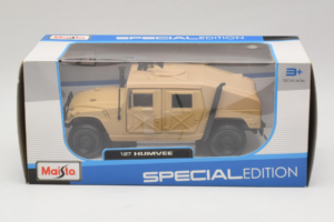 AM General Humvee Military Maisto 1:27 31974 Pressofusione