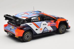 Hyundai i20 N Rally1 #8 Hyundai Shell Mobis WRT O. Tanak / M. Jarveoja Rally Chile 2024 IXO 1:18 18RMC223 Pressofusione — immagine 2 di 6