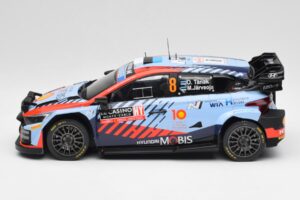 Hyundai i20 N Rally1 WRC #8 O. Tänak / M. Järveoja Rally Monte Carlo Night Version 2024 IXO 1:18 18RMC195 Pressofusione — immagine 3 di 6