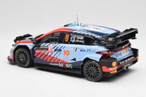 Hyundai i20 N Rally1 WRC #8 O. Tänak / M. Järveoja Rally Monte Carlo Night Version 2024 IXO 1:18 18RMC195 Pressofusione — immagine 5 di 6