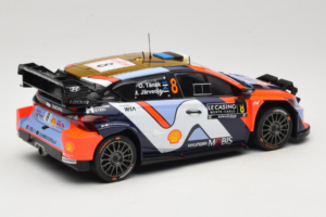 Hyundai i20 N WRC #16 A. Fourmaux / A. Coria Rally Monte Carlo Night Version 2025 IXO 1:18 18RMC230B Pressofusione — immagine 2 di 6