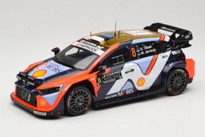 Hyundai i20 N WRC #16 A. Fourmaux / A. Coria Rally Monte Carlo Night Version 2025 IXO 1:18 18RMC230B Pressofusione