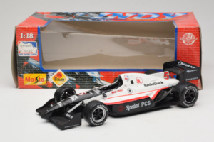 Dallara #5 Sprint PCS A. Luyendyk IRL 1999 Maisto 1:18 31111-M1 Pressofusione — immagine 6 di 6