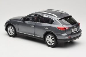 Infiniti EX25 J50 Grey Metallic Paudi 1:18 81L0049 Pressofusione — immagine 7 di 8