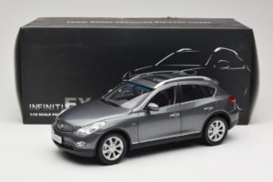 Infiniti EX25 J50 Grey Metallic Paudi 1:18 81L0049 Pressofusione — immagine 8 di 8