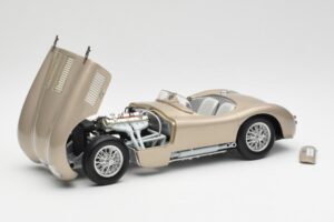 Jaguar C-Type Bronzo AUTOart 1:18 73502 Pressofusione — immagine 2 di 8