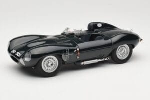 Jaguar D-Type Short Nose Verde AUTOart 1:18 73561 Pressofusione