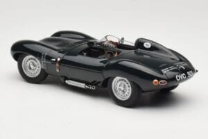 Jaguar D-Type Short Nose Verde AUTOart 1:18 73561 Pressofusione — immagine 5 di 6
