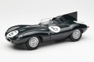 Jaguar D-Type #6 M. Hawthorn / I. Bueb Team Jaguar Cars Ltd 24 Hours of Le Mans 1955 AUTOart 1:18 85586 Pressofusione