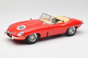 Jaguar E-Type Cabriolet Rosso Bburago 1:18 3016 Pressofusione