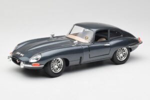 Jaguar E-Type Grigio Bburago 1:18 30018 Pressofusione