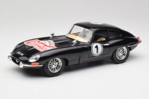 Jaguar E-Type Series 1 #1 British Racing Green Bburago 1:18 3018-M3 Pressofusione