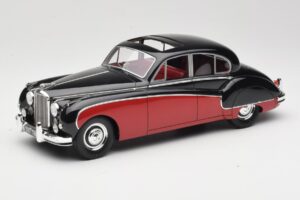 Jaguar Mk VIII Nero & Rosso Scuro BoS Models 1:18 BOS408 Resina